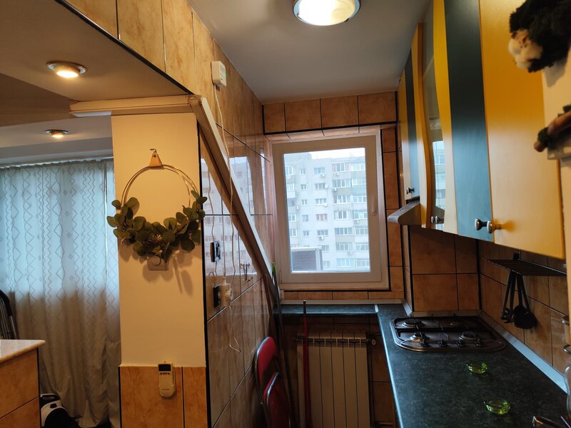 Turda, 1 Mai, inchiriez garsoniera cocheta, curata direct proprietar