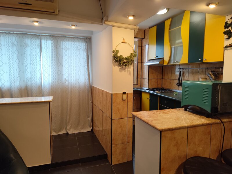 Turda, 1 Mai, inchiriez garsoniera cocheta, curata direct proprietar